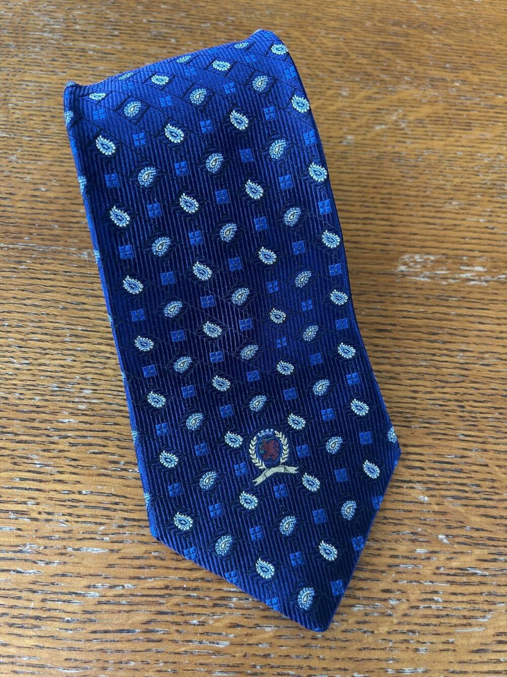 Vintage Tommy Hilfiger 90s Silk Tie Made USA Navy Crest Logo Preppy